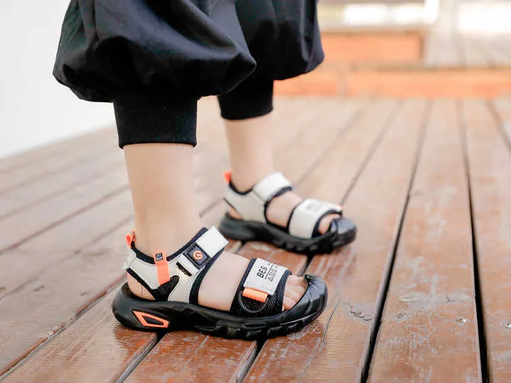صنادل صيفية  summer sandals