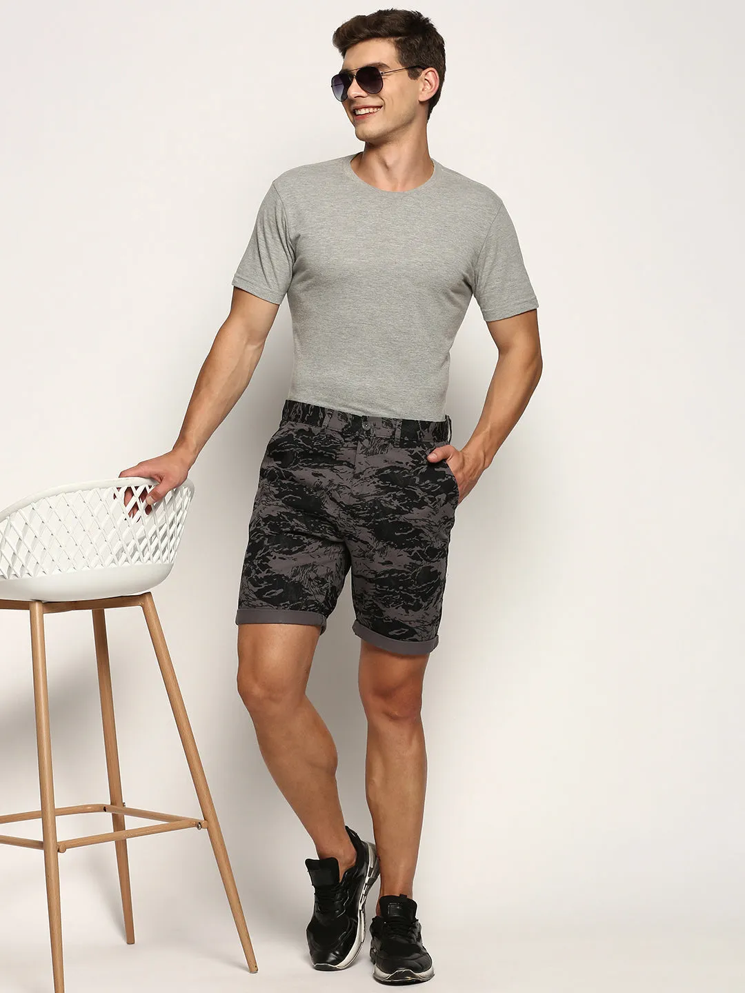 Men Grey Abstract Printed Mid Rise Cotton Shorts