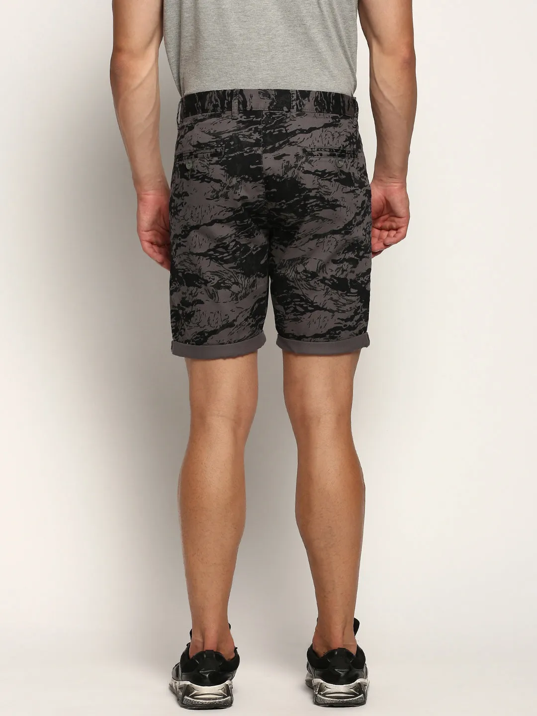Men Grey Abstract Printed Mid Rise Cotton Shorts