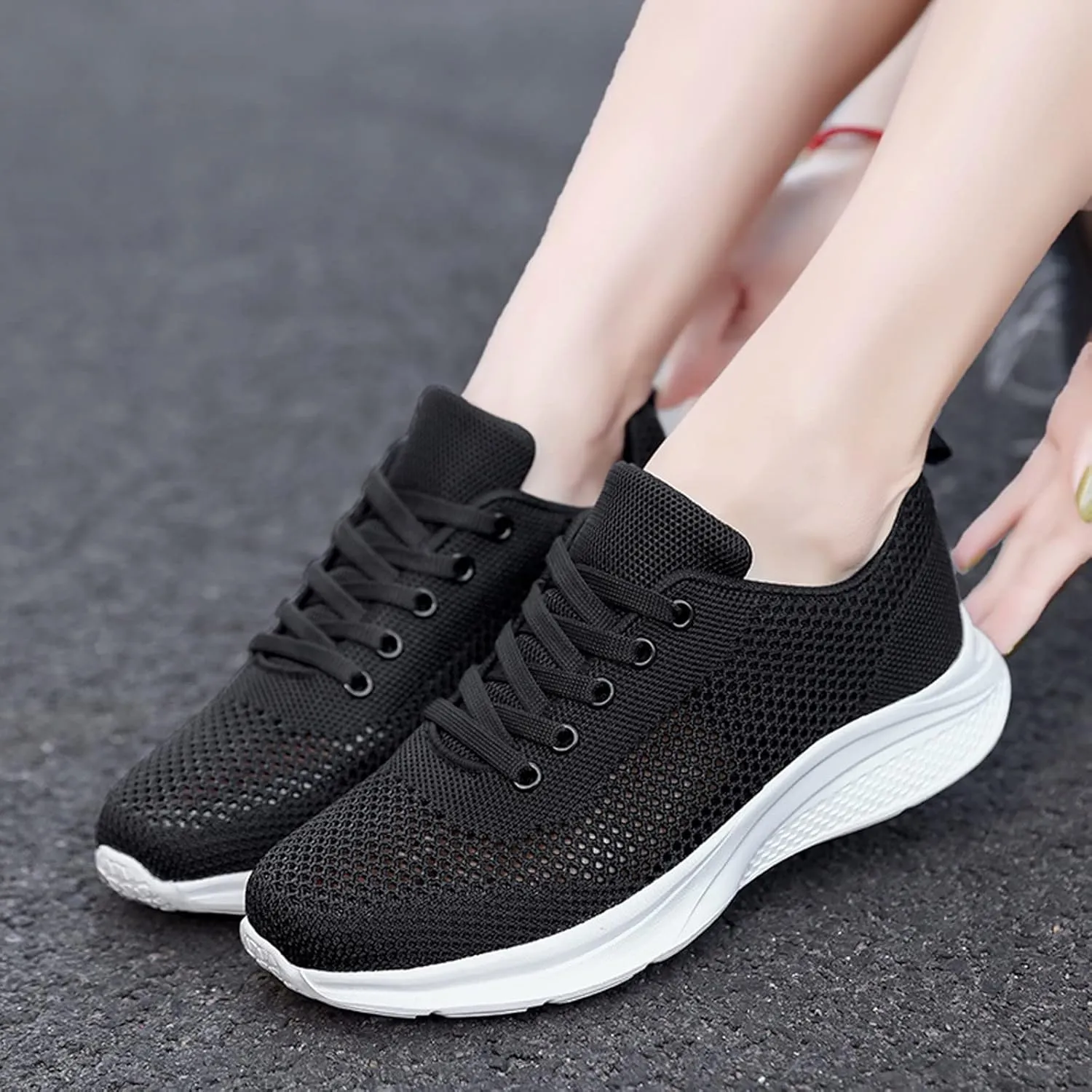 Womens Walking Shoes Lace Up Lightweight Memory Foam Cheer Mens Running Shoes Sports Shoes Casual Slip On Sneakers Platform Tennis Shoe Trainers Shoe